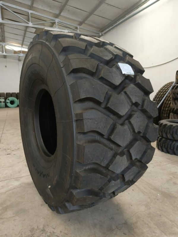 Lốp 750/65R25 MAXAM - Lốp xúc lật