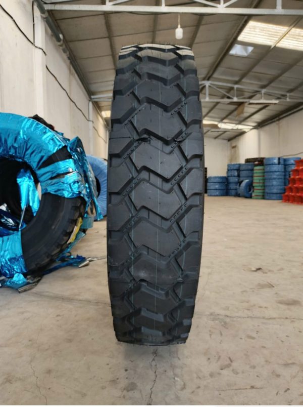 LỐP XE CẨU - LỐP 12.00R24 OLIVER - TRUNG QUỐC