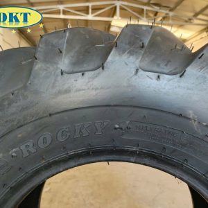 Hình ảnh: Lốp Xúc Lật - Lốp 12.5/70-16 MRF