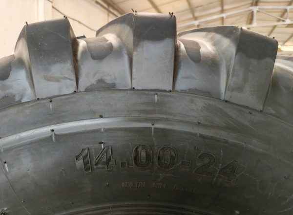 Lốp Xúc Lật - Lốp 14.00-24 SIBA