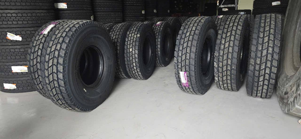 Hình ảnh: Lốp Xe Cẩu - Lốp 385/95R24 BTT