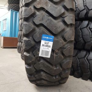 Lốp xúc lật 20.5R25 MAXAM