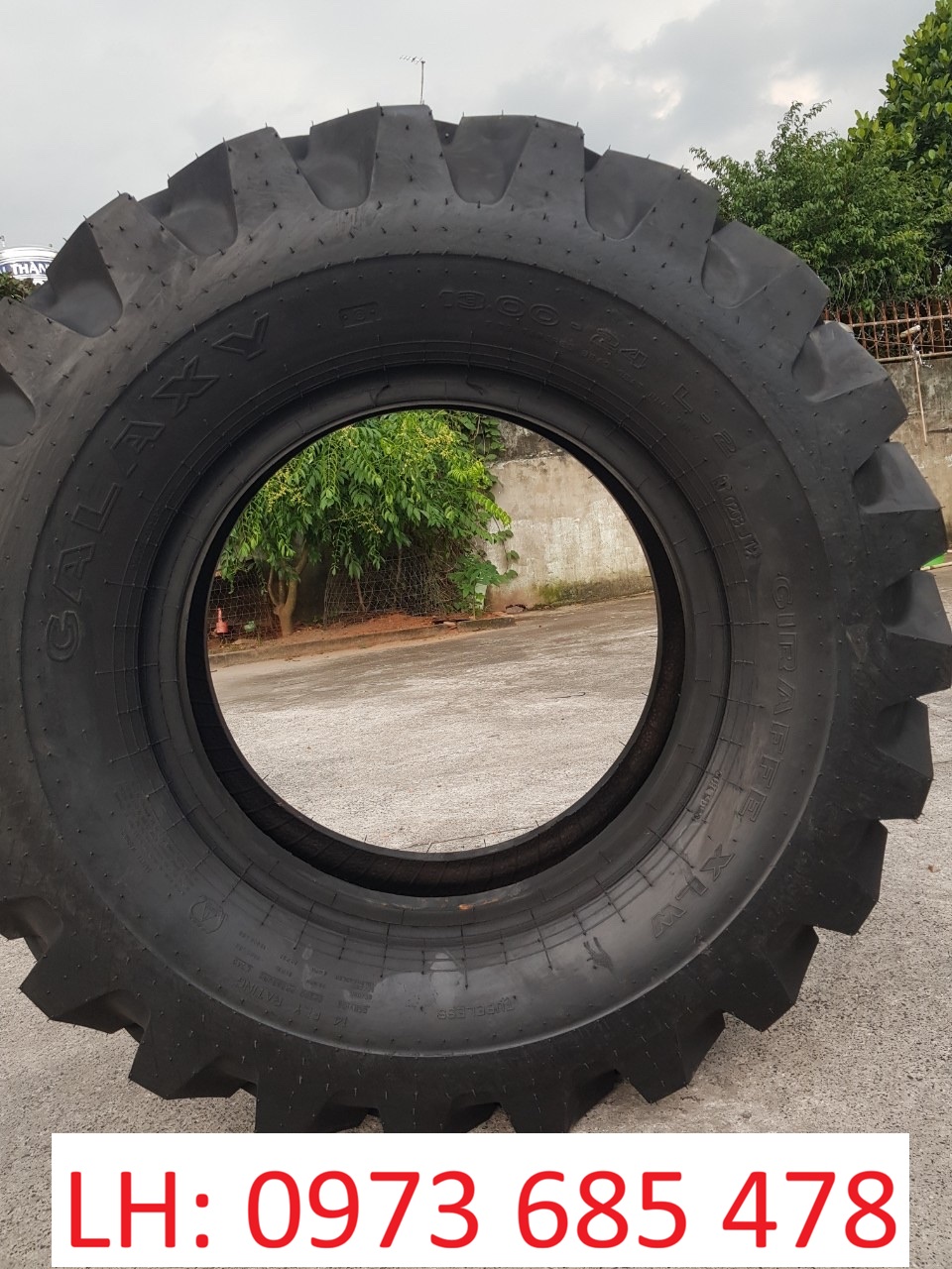 Lốp xúc lật 13.00-24 Galaxy